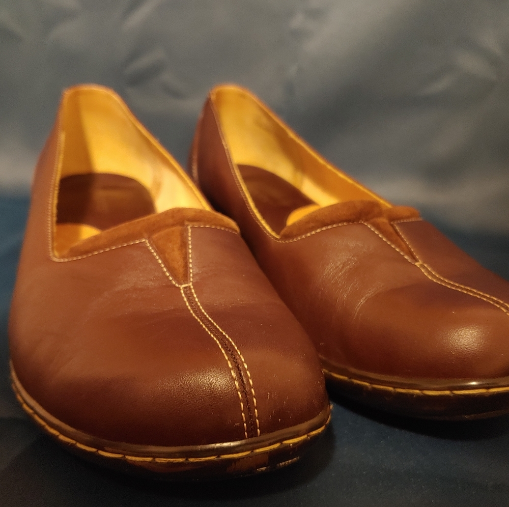 Soft spots size 11WW